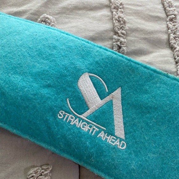 Straight ahead curling wand! Brand new!! - Picture 2 of 6